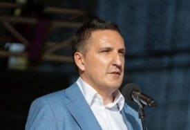 Nedeljko Elek podnio ostavku, optužio gradonačelnika Istočnog Sarajeva