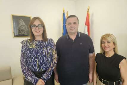 Započinje saradnja udruženja "Novi put" i grada Neuma: Prioritet zaštita žena i djece od svih oblika nasilja