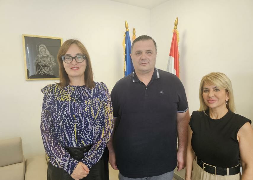 FOTO: USTUPLJENA FOTOGRAFIJA