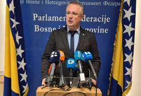 Sanel Kajan pita: Na osnovu kojih kriterija je Dejan Kvesić imenovan na funkciju jednog od direktora u JP Željeznice FBiH