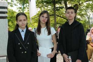 FOTO: UČENCI OS ZAHID BARUČIJA