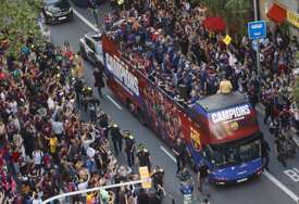 Dok je Barcelona slavila titulu, nekoliko igrača Blaugrane napravilo fantastičan gest