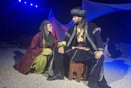 Sarajevska premijera teatarskog performansa 'Izdaja Zmaja od Bosne' 9. maja na sceni BKC-a