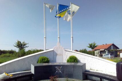 U Brčkom obilježen Dan otpora: "Herojstvom i nadljudskim naporima patriotske snage uz podršku TO pružile su otpor agresoru"