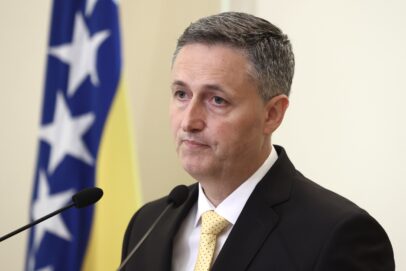   Denis Bećirović