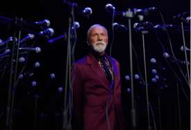 Dino Merlin najavio open-air koncert u Splitu, predstavit će pjesme s novog albuma