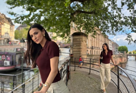 Modna lekcija Džejle Glavović iz Strasbourga: Elegancija bez napora
