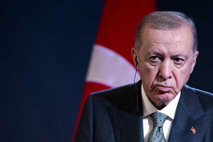 Erdogan razgovarao s Meloni: Turska spremna doprinijeti na svaki mogući način okončanju rata u Ukrajini