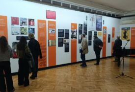 U Međunarodnoj galeriji portreta Tuzla otvorena izložba radova 'Retrospective 70'