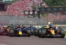 Max Verstappen slavio u Imoli