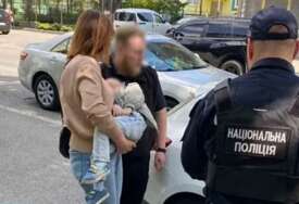 Majka pokušala prodati sina (2) za oko 20.000 eura. Novac oduzet, ona je osuđena