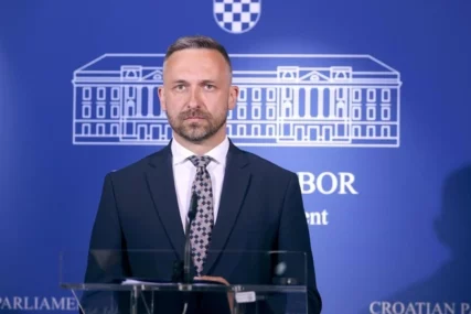 Piletić: Cilj je konstantno povećavati mirovine