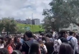 (VIDEO) Zemljotres u Napulju: Budi se supervulkan, ljudi u panici na ulicama, evakuisane škole