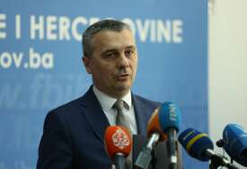 Dizdar najavio javno gledanje utakmica Zmajeva u Stocu i Vitezu, Federalno ministarstvo preuzelo organizaciju
