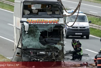 Novi detalji stravične nesreće u Hrvatskoj: Vozača autobusa pustiti iz pritvora, vozač automobila neodgovoran
