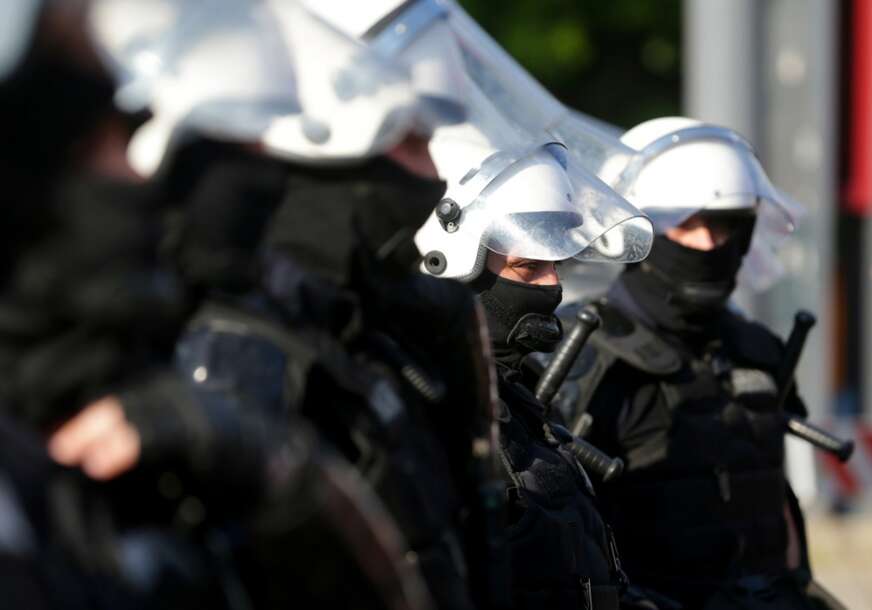 FOTO: EPA-EFE/ANDREJ CUKIC/ILUSTRACIJA