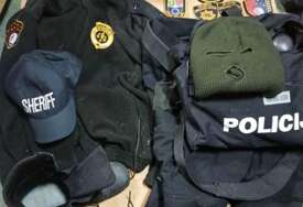 Pretres u Bihaću - Pronađen veći broj policijskih uniformi