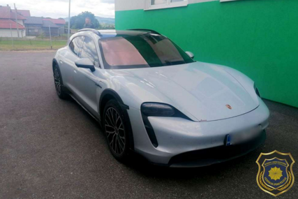 Na području Zeničko-dobojskog kantona pronađeno otuđeno skupocjeno vozilo