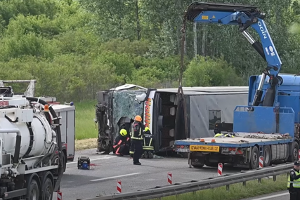 Završen uviđaj: Na mjestu stravične nesreće u Hrvatskoj gdje su nastradali državljani BiH pušten saobraćaj