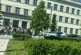 Lažne dojave o bombi u tri škole na Cetinju