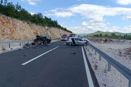 Tragedija kod Stoca: U nesreći jedna osoba izgubila život, a 5 prebačeno u bolnicu