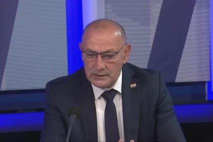 Medved: Vjerujem u podršku Milanovića za uvođenje vojnog roka