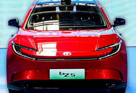 Toyota lansirala električni SUV upola jeftiniji od Tesle