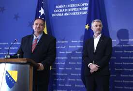 Forto i Peulić saglasni: Rješavanje problema prevoznika traži i regionalni pristup