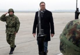 Vojska Srbije odrađuje vojne vježbe u Sandžaku, u publici Vučić i Dodik