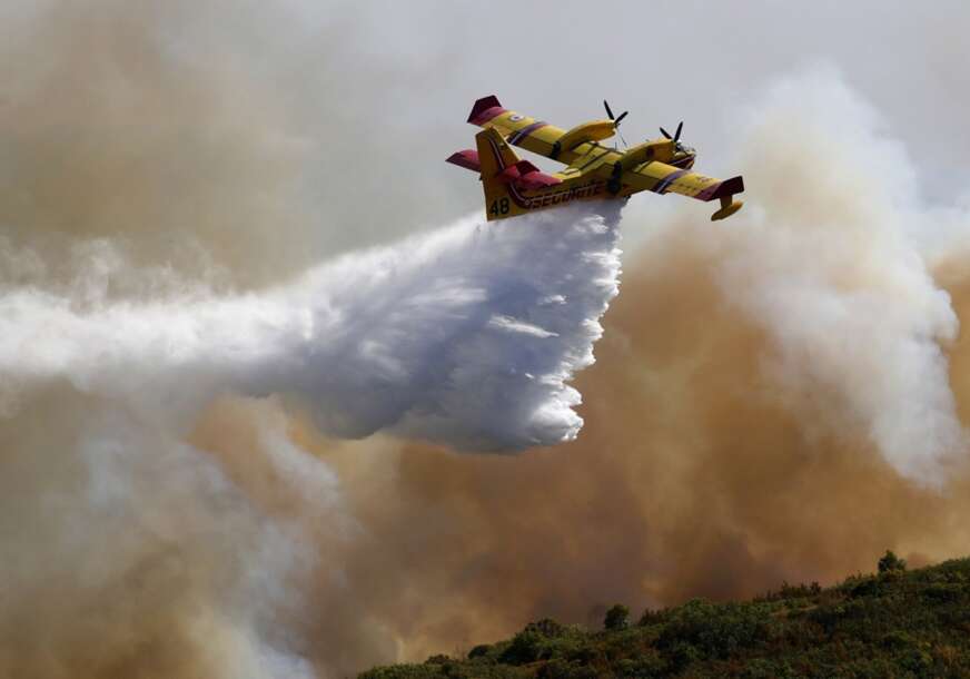 FOTO: EPA/ GUILLAUME HORCAJUELO