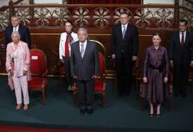 Meksički senat jednoglasno zabranio delfinarske predstave