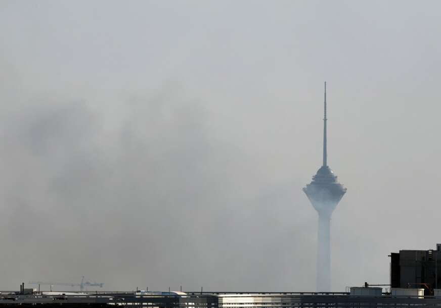 FOTO: EPA/ ABEDIN TAHERKENAREH