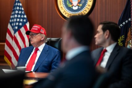 Trump objavio da su Izrael i Iran postigli dogovor o prekidu vatre