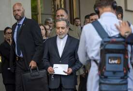 Iranski ministar: Teheran spreman ponovo razmotriti diplomatiju kad agresija prestane i agresor bude pozvan na odgovornost