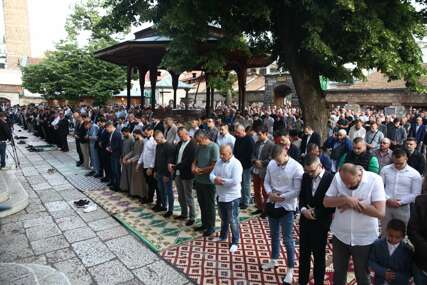 Islamska zajednica o inicijativi da se učenicima i studentima u KS omogući klanjanje džuma-namaza: "Temeljno ljudsko pravo"