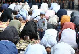 Klanjan bajram-namaz širom BiH, centralna svečanost održana u Gazi Husrev-begovoj džamiji