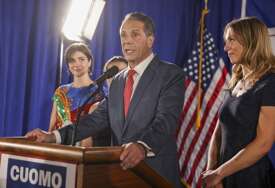 Andrew Cuomo ostaje na listi kandidata za gradonačelnika New Yorka uprkos porazu