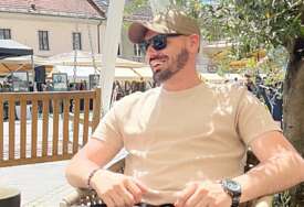 Džemal Hrustanović-Džemo Hru ONO ŠTO VRIJEDI OPSTAJE NA DUŽE STAZE
