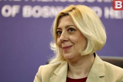 EDITA ĐAPO ZAKASNILA Bivšoj zastupnici u PD-u PS BiH i ministrici u Vladi FBiH iz SBB-a neće biti isplaćeno 50.000 KM, izgubila je...