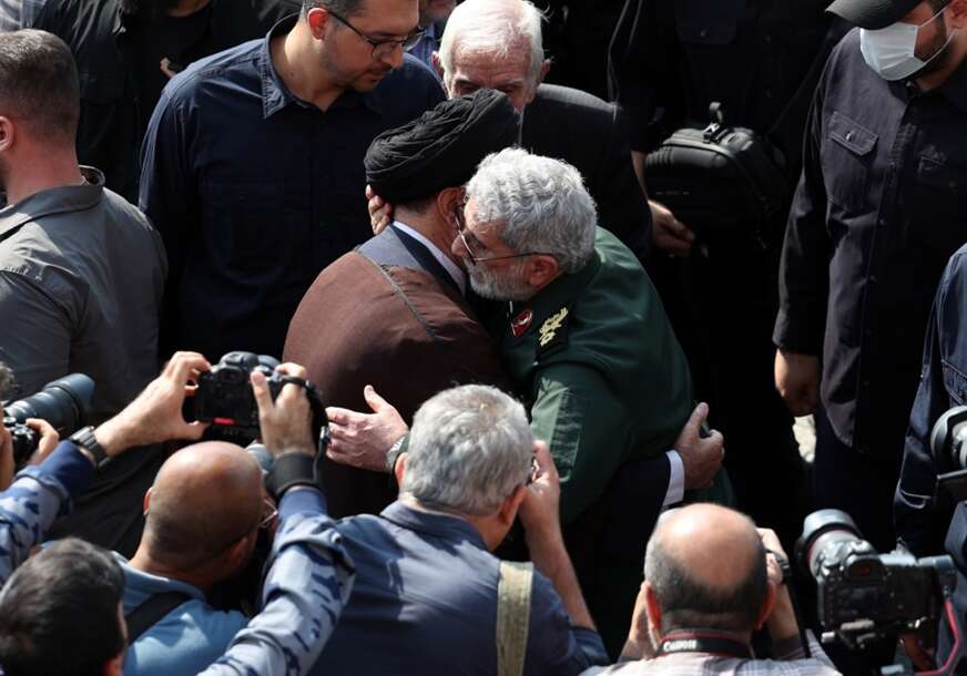 FOTO: EPA-EFE/ABEDIN TAHERKENAREH


