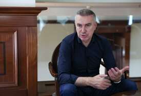 Fatmir Gjeka, ministar za ljudska i manjinska prava Crne Gore za Bosnainfo: Manjine su dale ključni doprinos crnogorskom napretku