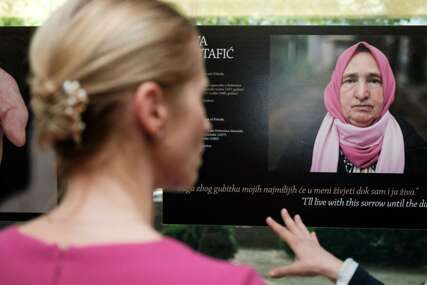Kaja Kallas u Briselu otvorila izložbu o genocidu u Srebrenici