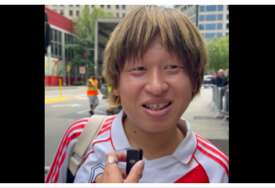 Japanac putovao 7.200 kilometara da navija protiv japanskog kluba (VIDEO)