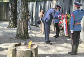 Godišnjica Bitke na Kozari: Položeni vijenci na spomen-obilježju na Mrakovici