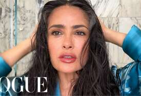 Salma Hayek pokazala prirodnu ljepotu i oduševila fanove (VIDEO)