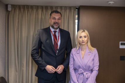 Konaković se u Pragu sastao s crnogorskom ministricom evropskih poslova Gorčević