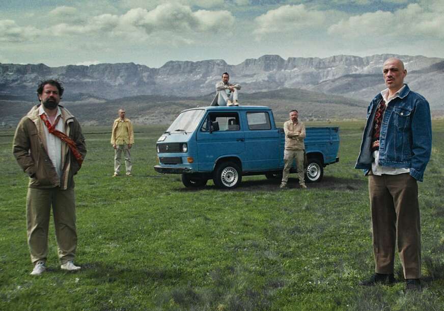 FOTO: 
GRUPA ZOSTER OFFICIAL