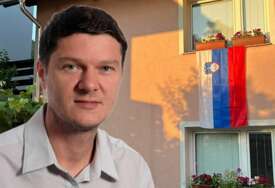 Bosanac ponosan na svoju Sloveniju: "Dižemo zastavu i zahvaljujemo se zemlji koja nam je pružila bolji život"