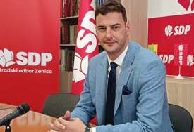 Babajić: Klub vijećnika SDP-a donosit će odluke u koordinaciji s Povjerenstvom