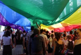 Veliki broj ljudi okuplja se na Budapest Pride uprkos Orbanovoj zabrani